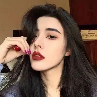 蝙蝠女侠第三季 在线观影